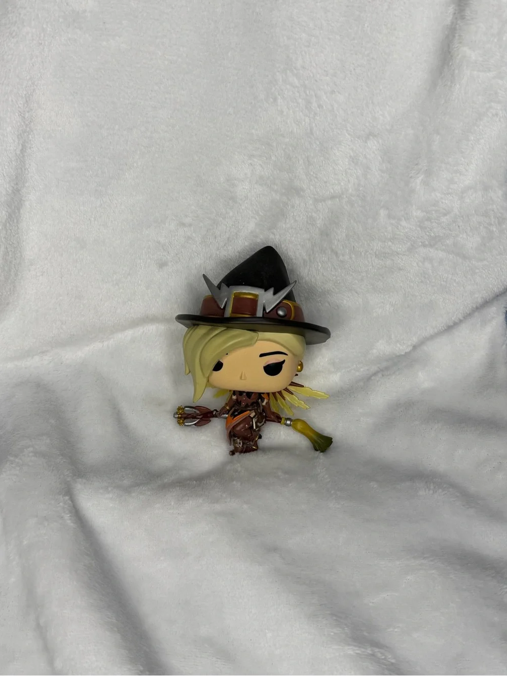 Overwatch Mercy witch Funko